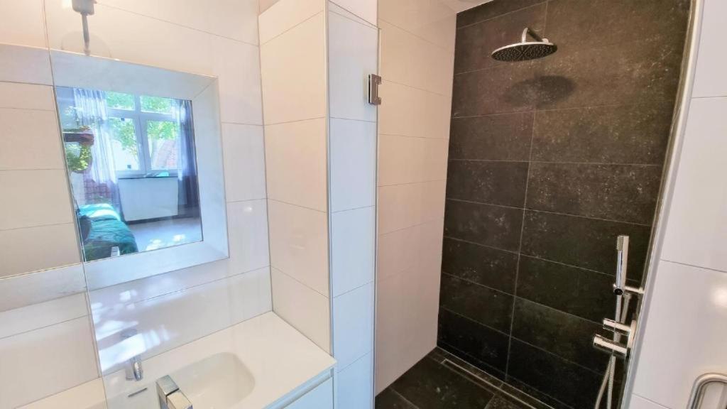 Westkapelle Comfortabele Strandkamer Aan De Kreek 外观 照片